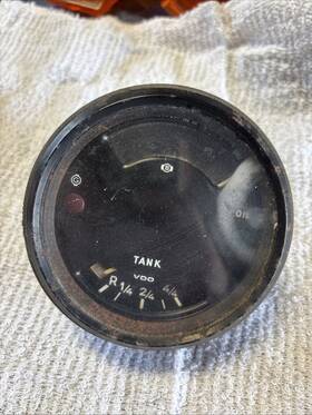 91464110250 Porsche 1974-1976 914 Fuel Oil Gauge 83795 #2