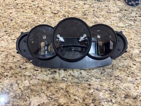98664120400 Porsche 00-04 Boxster 986 Speedometer Odometer Instrument Cluster Gauge Case