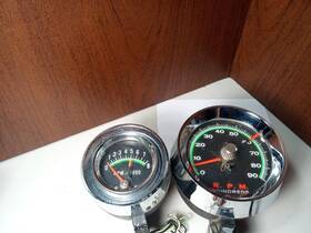 65502580 Rac 9000 Rpm Green Line Tachometer Lot 2 65502580 Rac 9000 Rpm Green Line Tachometer Lot 2