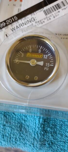 650350 Russell Fuel Pressure Gauge 1/8 Inch Npt Used