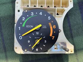 9560749 Saab 900 Classic Tachometer 9560749 Saab 900 Classic Tachometer