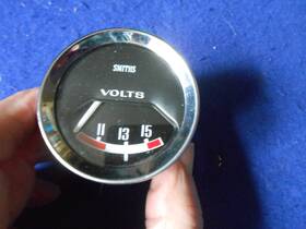 Bv2204 Smiths Bv2204/05 Nos Supplementary Voltmeter Gauge 60s British Sports/sedans