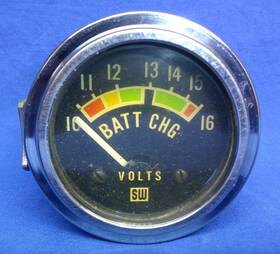378-bp Stewart Warner Vintage 1960s Battery Charge Volts Gauge 2-1/16 Inch Usa Made