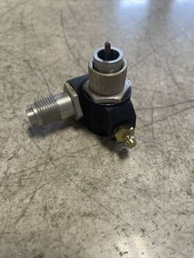 407010-f Stewart Warner Speedometer Cable Sender Adapter 90 Deg 01 Ratio
