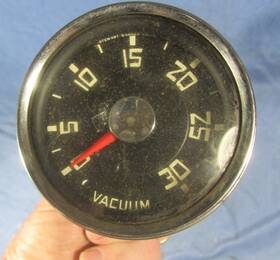 416343 Stewart Warner Vintage 1940s 3-1/2 Inch Dial Analog Vacuum Gauge