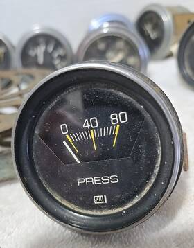 823704 Stewart Warner Pressure Gauge 80 Psi Vintage Sw Press Meter Untested
