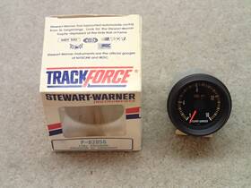 82856 Stewart Warner Vintage Fuel Pressure Gauge Old Stock Incomplete And Damage 82856 Stewart Warner Vintage Fuel Pressure Gauge Old Stock Incomplete And Damage