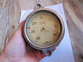 P-65535 Stewart Warner Vintage Aircraft Tachometer Tach Reverse Rotation Os2