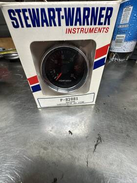 P-82881 Stewart Warner Vacuum Gauges Great Condition Never Used