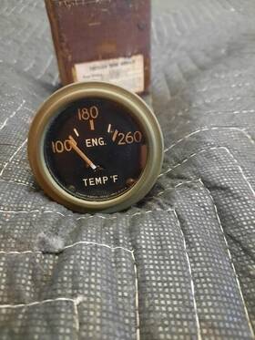 15-93633 Stewartt Warner 442103 G104 Sherman Tank Engine Temperature Gauge Nos