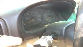 257-61045 Subaru Speedometer Cluster Mph Fits 99-00 Forester 25477848