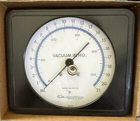 337-110 Sun Electric Vintage Vacuum Gauge No. 0-30 Inhg Nos