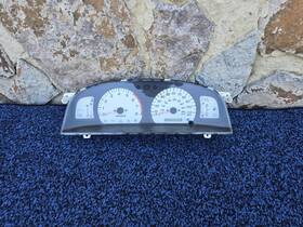 69501-830a Toyota 01-04 Tacoma Speedometer Gauge Cluster Dash 4wd Auto 189k Miles Oem V20