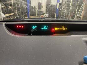 8329147232 Toyota Used Speedometer Gauge Fits 2007 Prius Cluster Mph Grade A