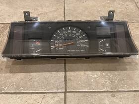 89351-314-450 Toyota 84-88 Pickup 4runner Speedometer Instrument Cluster 157k Oem Japan Used