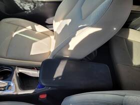7999597 United Recyclers Group Used Front Lower Center Console Fits 2022 Buick Encore Gx Floor Gra 7999597 United Recyclers Group Used Front Lower Center Console Fits 2022 Buick Encore Gx Floor Gra