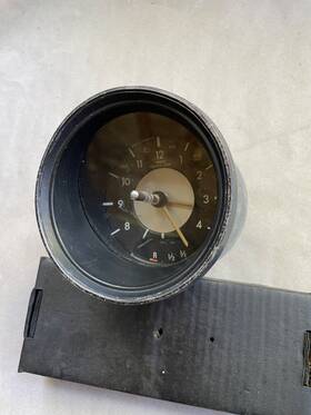 203f Vdo 141 919 Vw Karmann Ghia Fuel Gauge And Clock Volkswagen Vdo. Dated 4/74