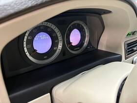 360026025 Volvo Used Speedometer Gauge Fits 2010 80 Series Cluster Mph With Metallic F