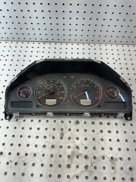 8691648 Volvo 2003-2014 Xc90 Speedometer Instrument Gauge Cluster Panel Oem