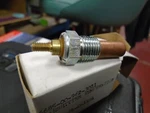 Stewart Warner Temperature Sending Unit P/n 362-V 0-233F T1. Fixed Price $26.50.