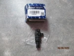 560-0014 Speedometer Impulse Sender-auto Trans 7 Brand Open Box. Fixed Price $10.00.