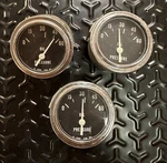 Vintage Stewart Warner Nos Oil Pressure Gauges For One Only. Fixed Price $35.00.