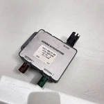 2007-2013 Mercedes W221 S550 Antenna Amplifier Splitter Module A2218203789. Fixed Price $34.85.