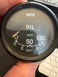 Smiths Oil Pressure Gauge - PL2302/33 Lbs And Kilos. Fixed Price $49.00.