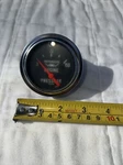 Engine Oil Pressure Gauge 0-150 Psi Wabco VH8350A New Nos Metal Rad-sales. Fixed Price $19.00.
