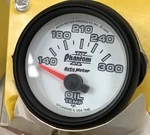 Autometer Phantom Ii 7548 Analog Oil Temperature Gauge, 140-300, 2-1/16 In *nos*. Fixed Price $79.95.